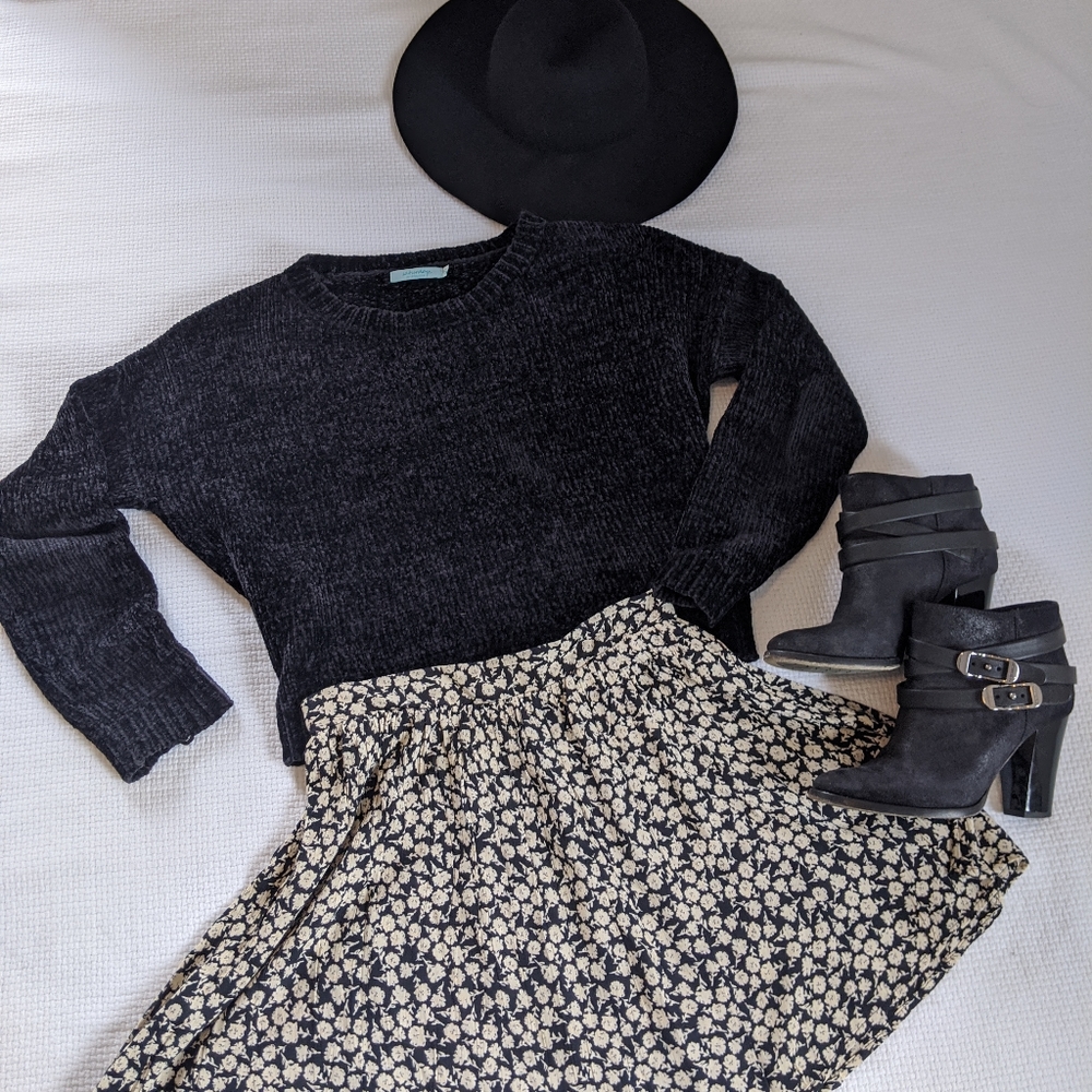 Black Floral Billabong Skirt